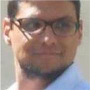 Doctor en filosofía, experiencia en docencia nivel universitario, método dialógico